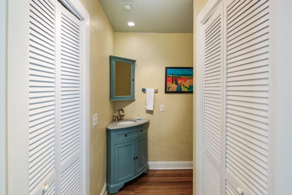 Sky Suite On Duval Key West Exterior photo