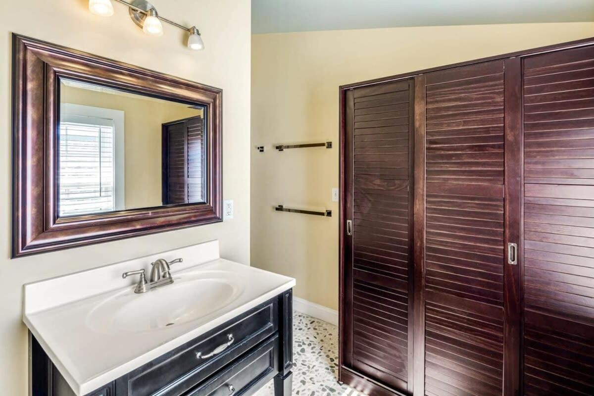 Sky Suite On Duval Key West Exterior photo